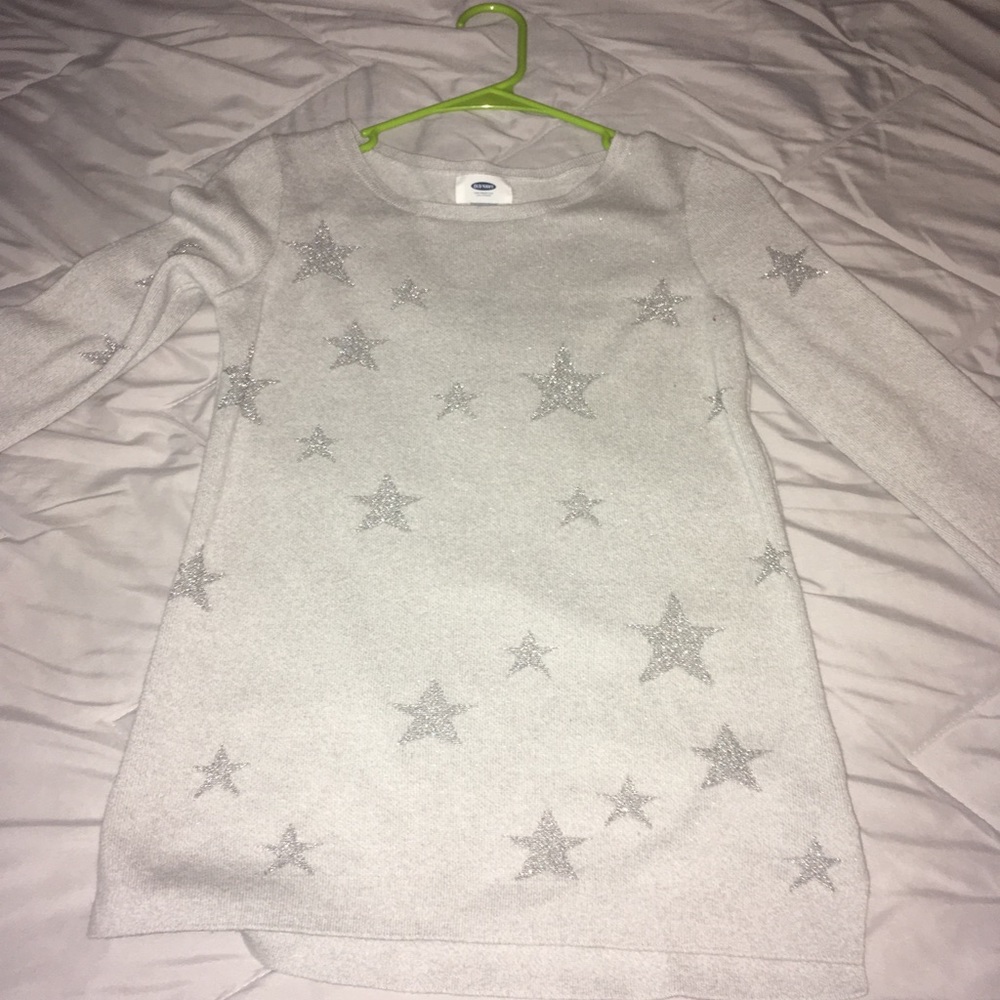 Old navy sweater